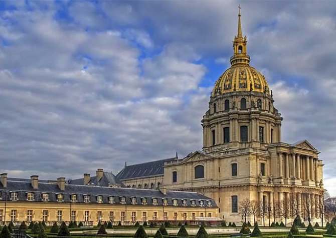 Conference in a unique place: Invalides in Paris - March 2017 - 100 persons