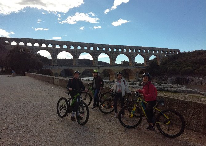 Provence Cycling - March 2018 - 30 persons